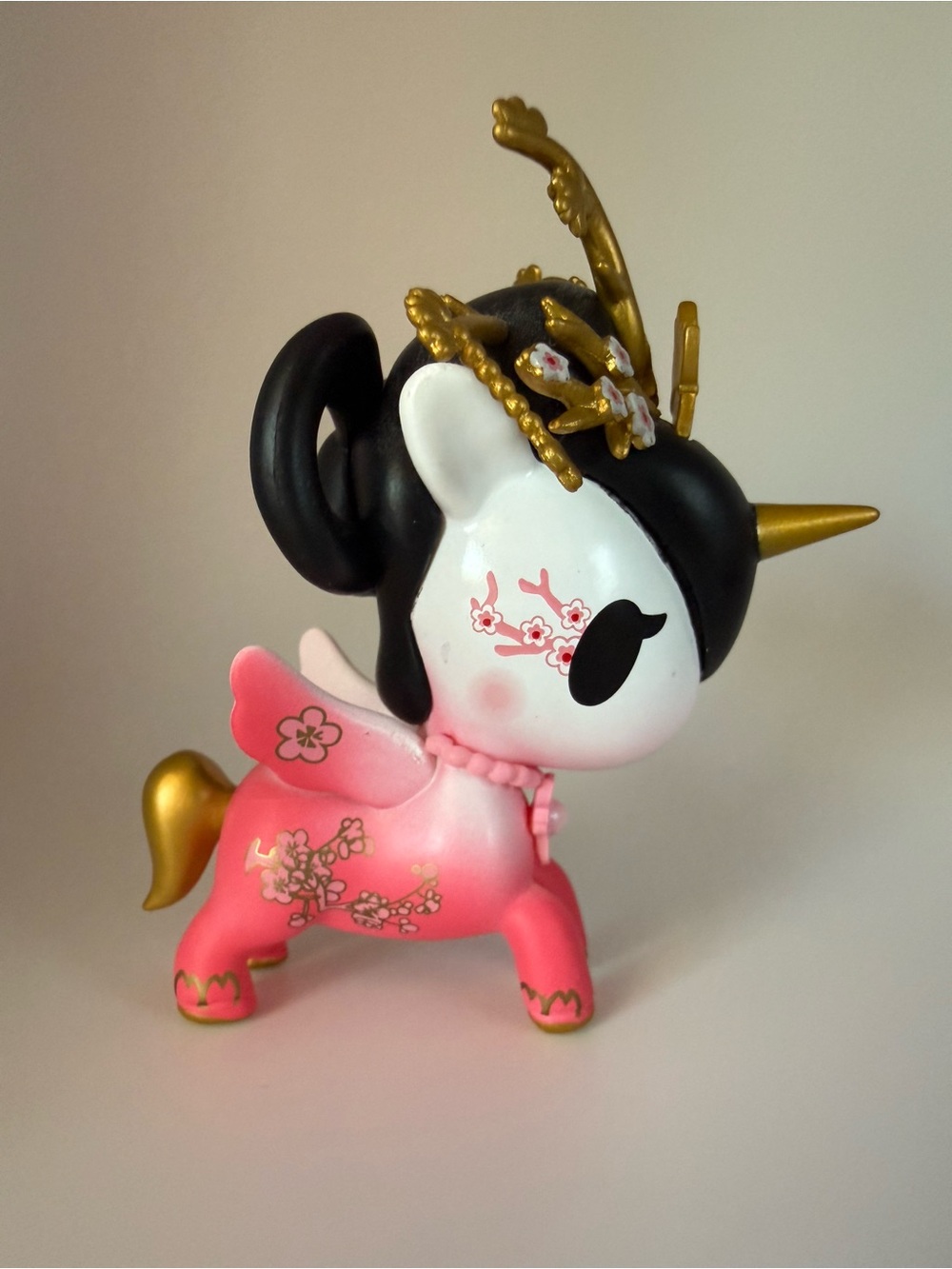 Tokidoki REGAL Cherry Blossom Series 2 Unicorno Vinyl NWB Open Blindbox - Picture 2 of 7